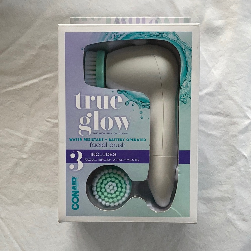 Conair True Glow facial brush